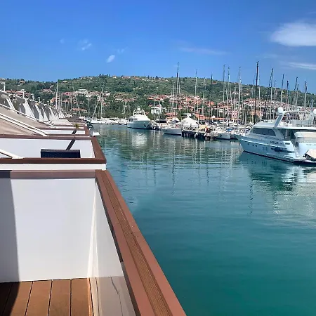 Bonita Houseboat Apartman Portoroz
