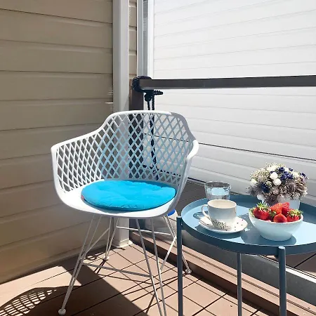 Bonita Houseboat דירה *