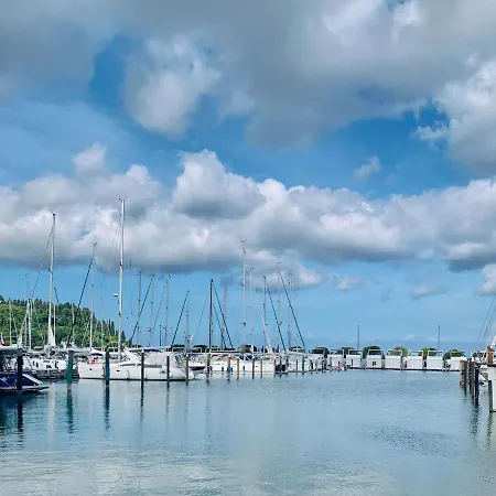 Bonita Houseboat דירה