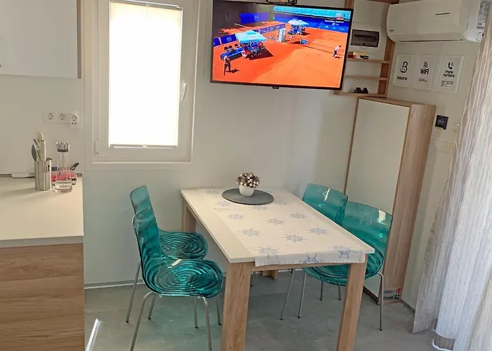 Bonita Houseboat * 포르토로즈