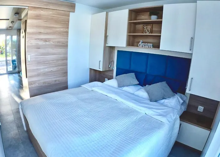 아파트 Bonita Houseboat