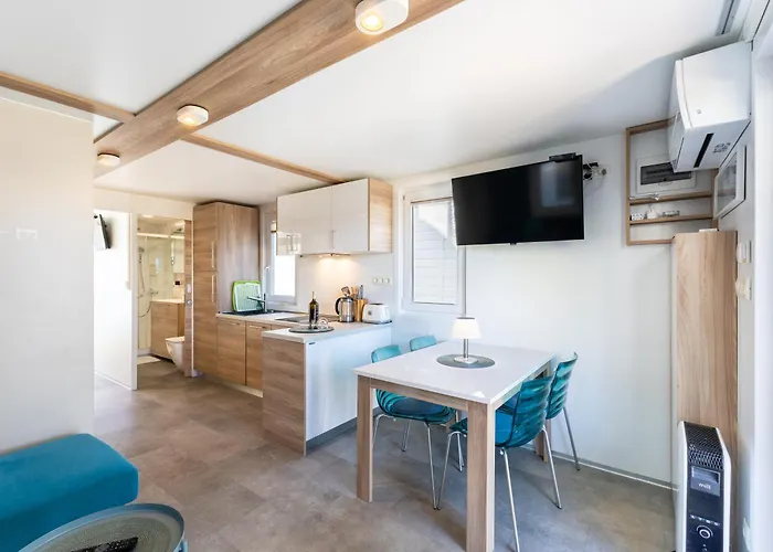 Apartament Bonita Houseboat *