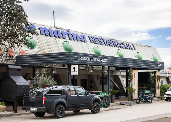 Bonita Houseboat 아파트 포르토로즈