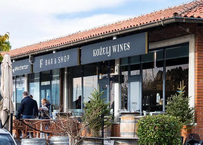 Bonita Houseboat Apartament *